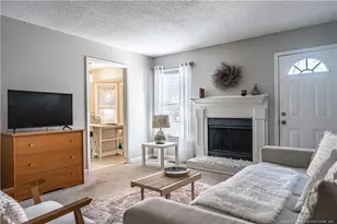 3650 Hanover Dr, Hope Mills, NC 28348 - Photo 4