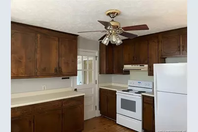 109 N Magnolia Street, Raeford, NC 28376 - Photo 14