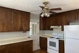 109 N Magnolia St, Raeford, NC 28376 - Photo 14