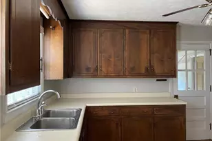 109 N Magnolia St, Raeford, NC 28376 - Photo 12