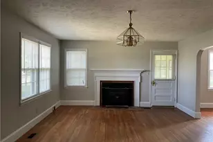 109 N Magnolia St, Raeford, NC 28376 - Photo 4