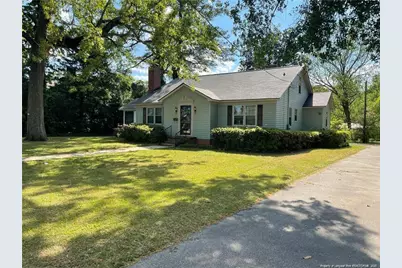 109 N Magnolia Street, Raeford, NC 28376 - Photo 2