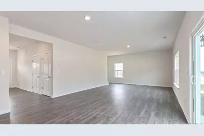 1040 Misty Creek Drive, Aberdeen, NC 28315 - Photo 12