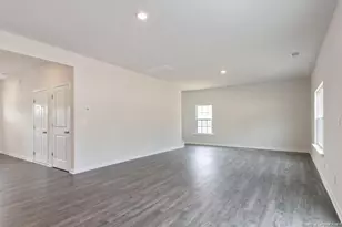 1040 Misty Creek Dr, Aberdeen, NC 28315 - Photo 12