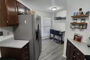 426 Georgetown Cir, Fayetteville, NC 28314 - Photo 12