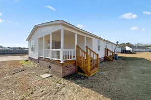 56 Apache Cir, Parkton, NC 28371 - Photo 28