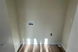 411 Lafayette St, Clinton, NC 28328 - Photo 8