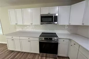 411 Lafayette St, Clinton, NC 28328 - Photo 12