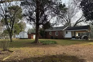 1411 Deep River Rd, Sanford, NC 27330 - Photo 2