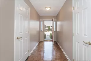 2927 Rosecroft Dr, Fayetteville, NC 28304 - Photo 4