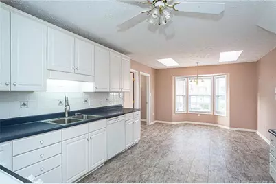 2927 Rosecroft Drive, Fayetteville, NC 28304 - Photo 10