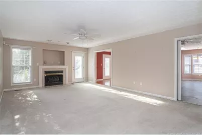 2927 Rosecroft Drive, Fayetteville, NC 28304 - Photo 6