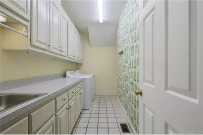 1800 Pugh Street, Fayetteville, NC 28305 - Photo 16