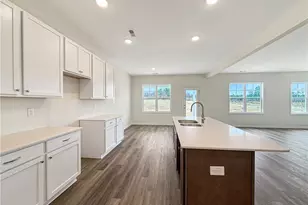 560 Ashley Hts Dr Lot 90, Aberdeen, NC 28315 - Photo 6