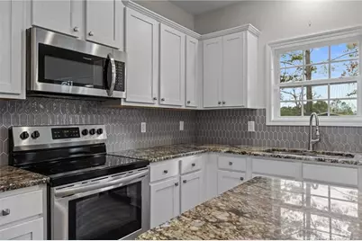 89 N Dakota Court, Spring Lake, NC 28390 - Photo 18