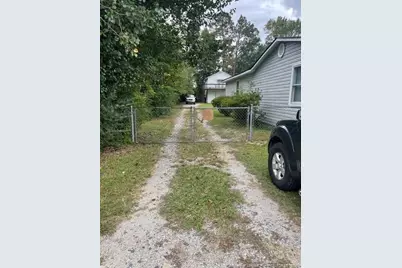 17061 Duncan Avenue, Laurel Hill, NC 28351 - Photo 2