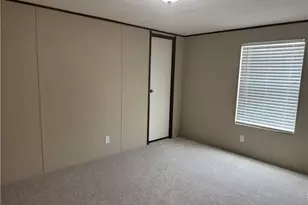 1109 Henry Hammond Rd, Lumberton, NC 28360 - Photo 10