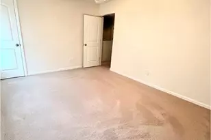 70 Hallow Oak St, Spring Lake, NC 28390 - Photo 8