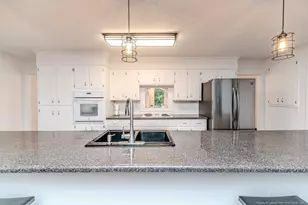 220 Topside, Sanford, NC 27332 - Photo 14