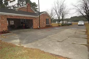 10097 Nc Hwy 41 S, Fairmont, NC 28340 - Photo 36