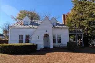 707 W Cumberland St, Dunn, NC 28334 - Photo 2