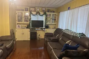 310 Floyd St St, Fairmont, NC 28340 - Photo 10