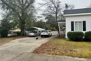 310 Floyd St St, Fairmont, NC 28340 - Photo 4