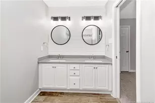 712 Amberleaf Dr, Lumberton, NC 28358 - Photo 14