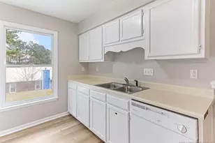 1635 Winnabow Dr, Fayetteville, NC 28304 - Photo 20