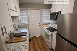 836A Ridge Rd, Fayetteville, NC 28311 - Photo 2