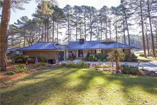 104 Oxford Ct, West End, NC 27376 - Photo 1