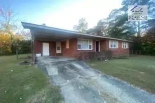 6527 Tareyton Rd, Fayetteville, NC 28314 - Photo 2