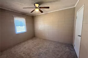 425 Squirrel St, Fayetteville, NC 28303 - Photo 10