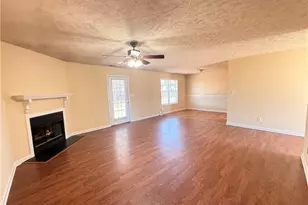 203 Cypress Dr, Raeford, NC 28376 - Photo 4