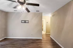 6594 Honeysuckle Dr, Fayetteville, NC 28304 - Photo 12