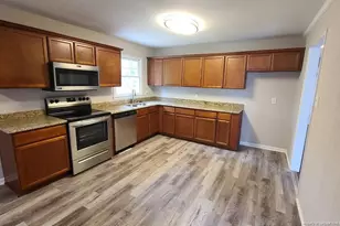 5326 Hampton Rd, Fayetteville, NC 28311 - Photo 6