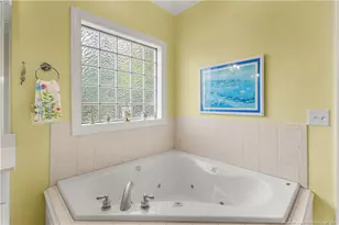 1909 Wimberly Woods Dr, Sanford, NC 27330 - Photo 20