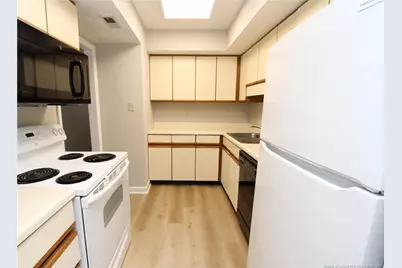 118 Manhattan Court, Cary, NC 27511 - Photo 8