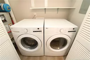 118 Manhattan Ct, Cary, NC 27511 - Photo 24