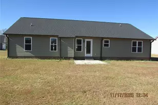 109 Hawks Croft Ct, Erwin, NC 28339 - Photo 2