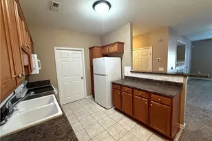 635 Marsh Tree St, Fayetteville, NC 28314 - Photo 4