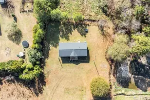 670 Bear Bay Rd, Lumberton, NC 28358 - Photo 24