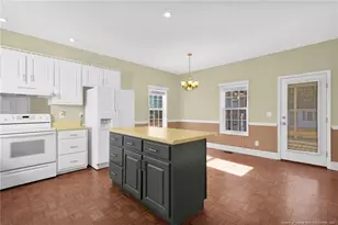 89 Willoughby Dr, Saint Pauls, NC 28384 - Photo 8