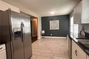 709 Bluestone Ln, Fayetteville, NC 28311 - Photo 8