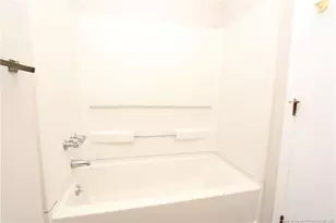 3905 Lexington Dr, Raleigh, NC 27606 - Photo 20