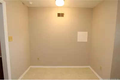 3905 Lexington Drive #B, Raleigh, NC 27606 - Photo 10