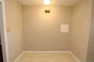 3905 Lexington Dr, Raleigh, NC 27606 - Photo 10