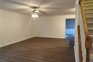 438 Crown Point, Sanford, NC 27332 - Photo 2