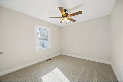 312 E Donaldson Avenue, Raeford, NC 28376 - Photo 32