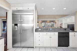 2003 Pinewood Terrace, Fayetteville, NC 28304 - Photo 18